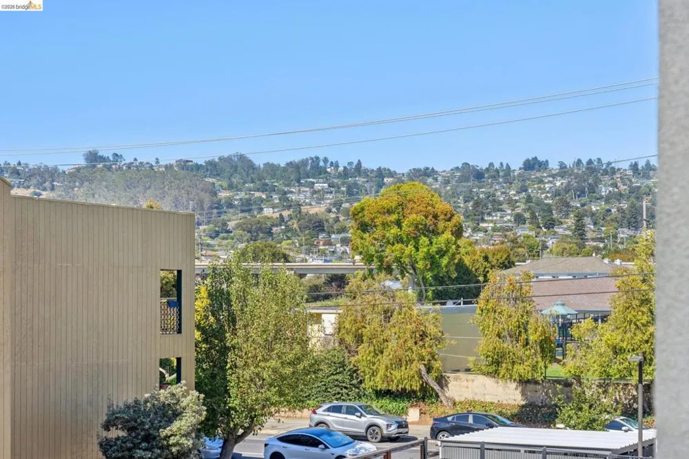 10300 San Pablo Ave #203 El Cerrito, CA 94530