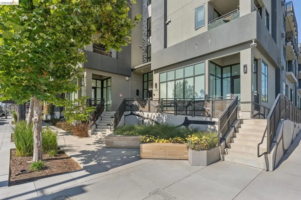 10300 San Pablo Ave #203 El Cerrito, CA 94530
