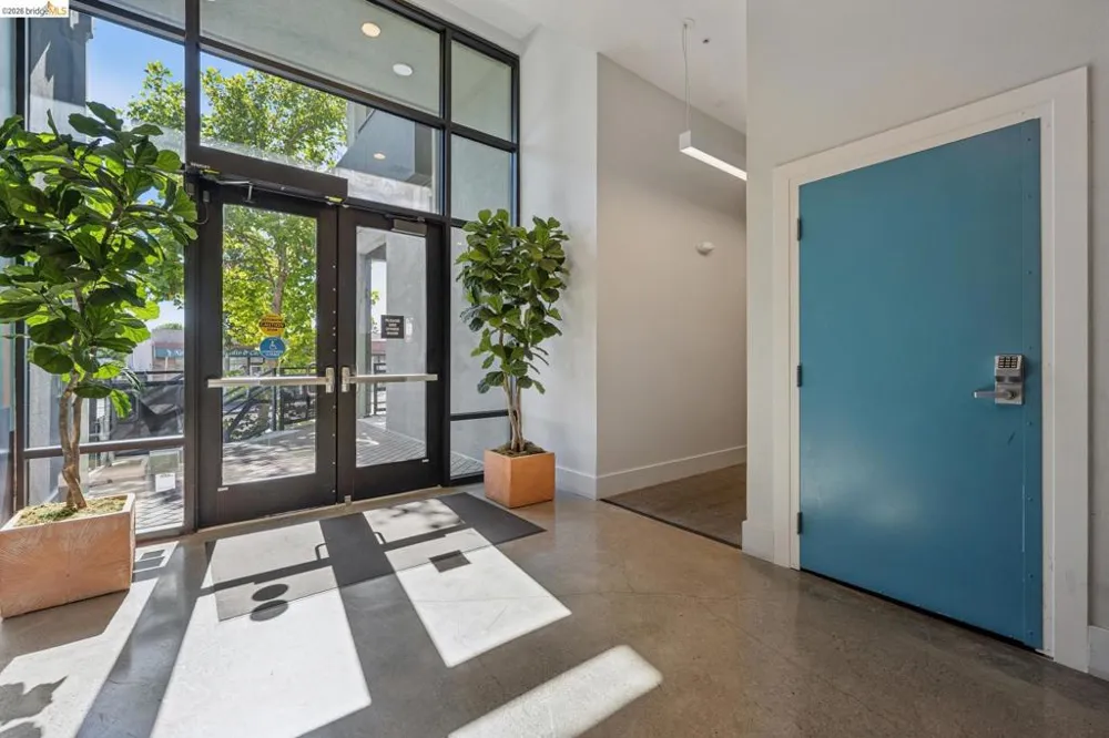 10300 San Pablo Ave #203 El Cerrito, CA 94530
