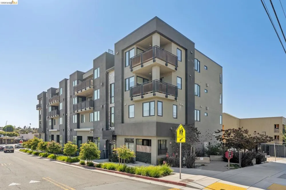 10300 San Pablo Ave #203 El Cerrito, CA 94530