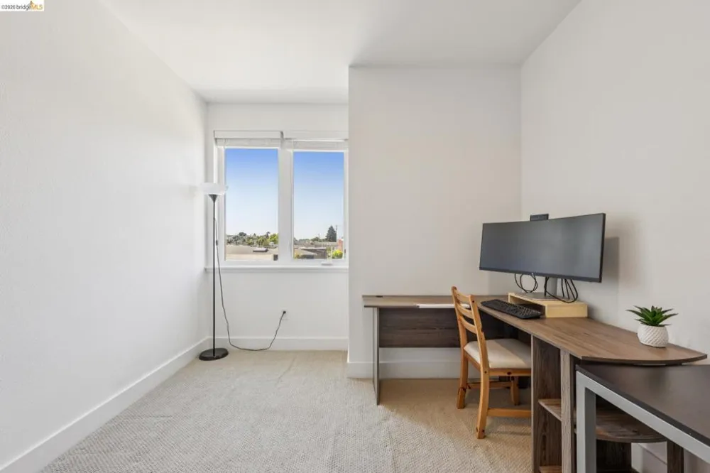 10300 San Pablo Ave #203 El Cerrito, CA 94530