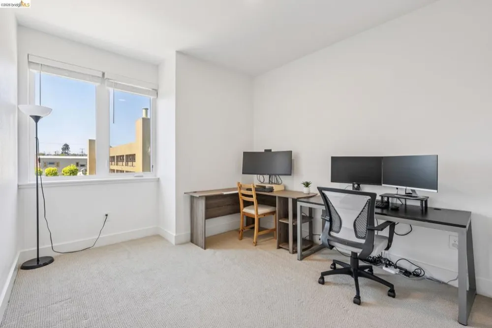 10300 San Pablo Ave #203 El Cerrito, CA 94530