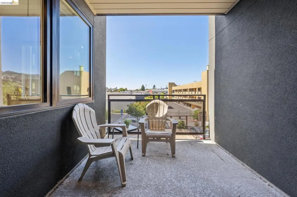 10300 San Pablo Ave #203 El Cerrito, CA 94530