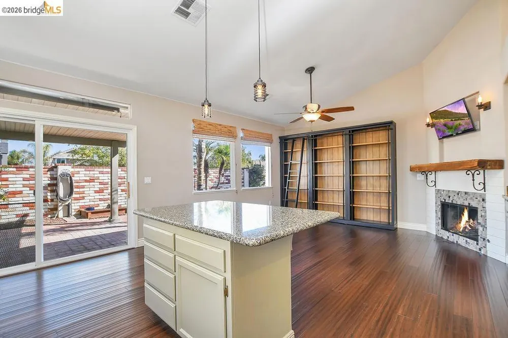 4464 Cove Ln Discovery Bay, CA 94505