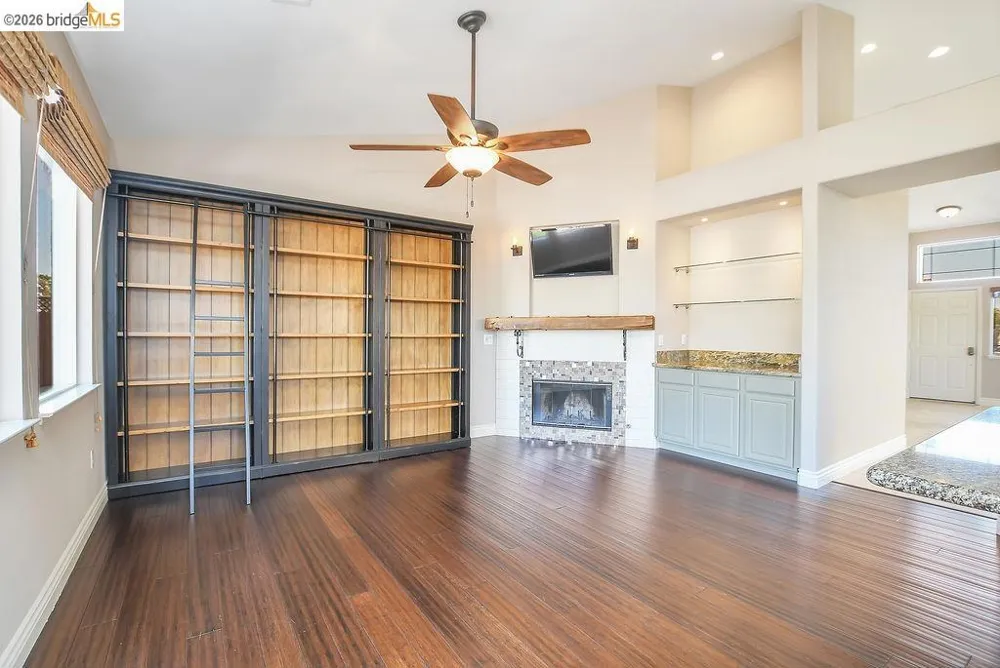4464 Cove Ln Discovery Bay, CA 94505