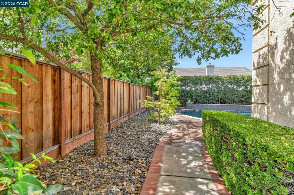 1174 Central Ave Livermore, CA 94551