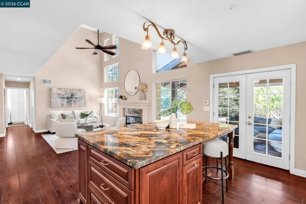 1174 Central Ave Livermore, CA 94551