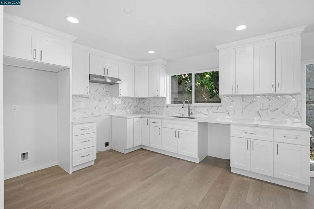 2100 Paige Ct Pittsburg, CA 94565