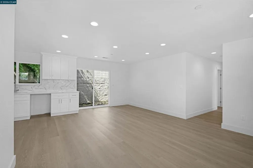 2100 Paige Ct Pittsburg, CA 94565