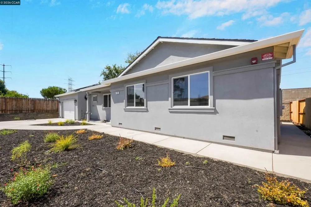 2100 Paige Ct Pittsburg, CA 94565