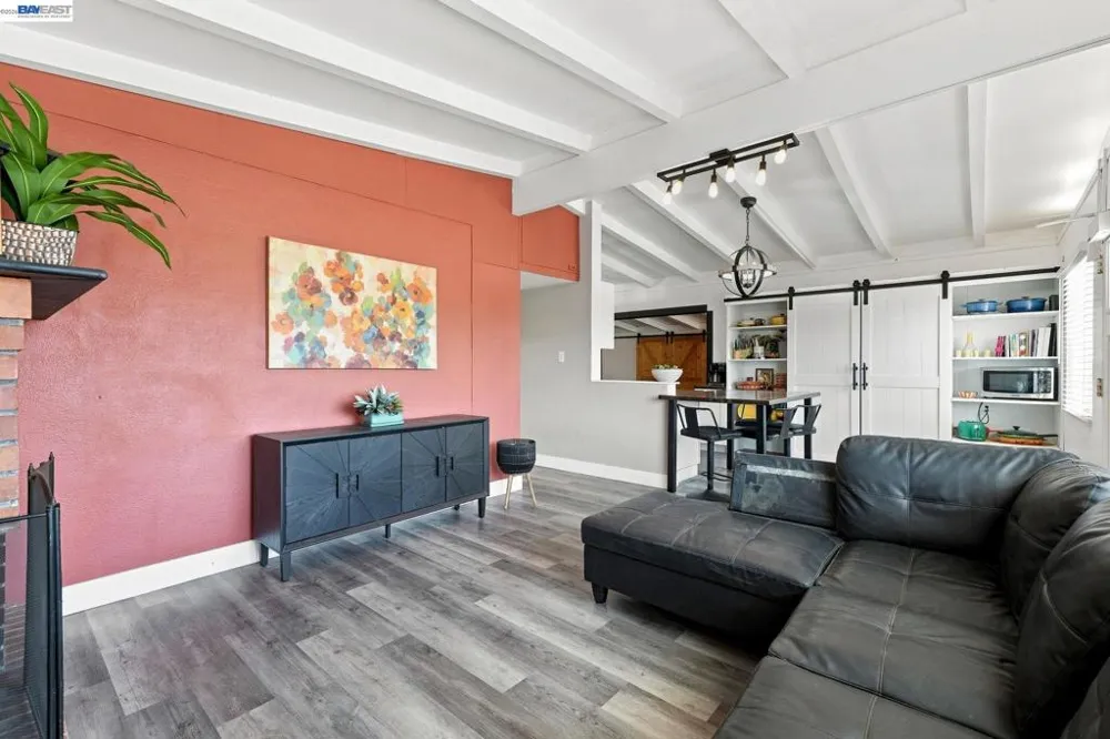 5621 27Th Ave Sacramento, CA 95820