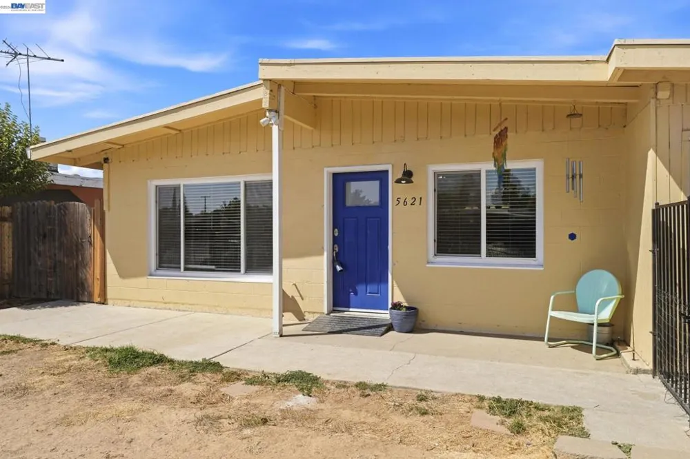 5621 27Th Ave Sacramento, CA 95820