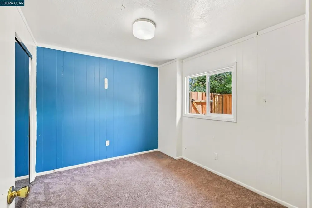 18490 Carlwyn Dr Castro Valley, CA 94546