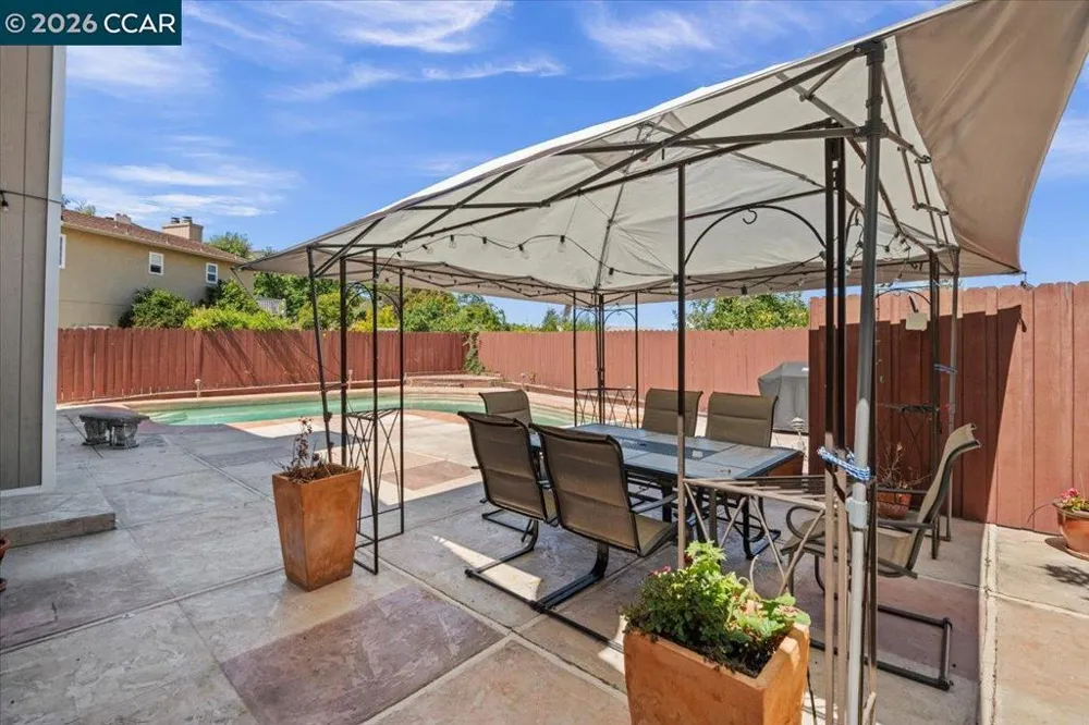118 Cottonwood Ct Hercules, CA 94547