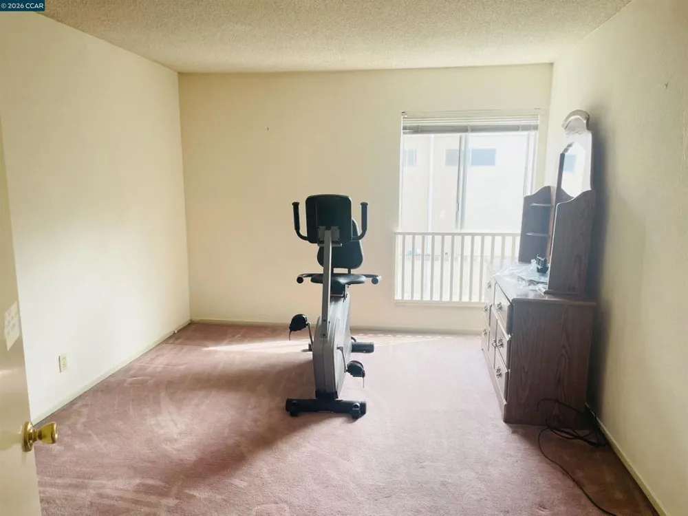 2121 Vale Rd #15 San Pablo, CA 94806