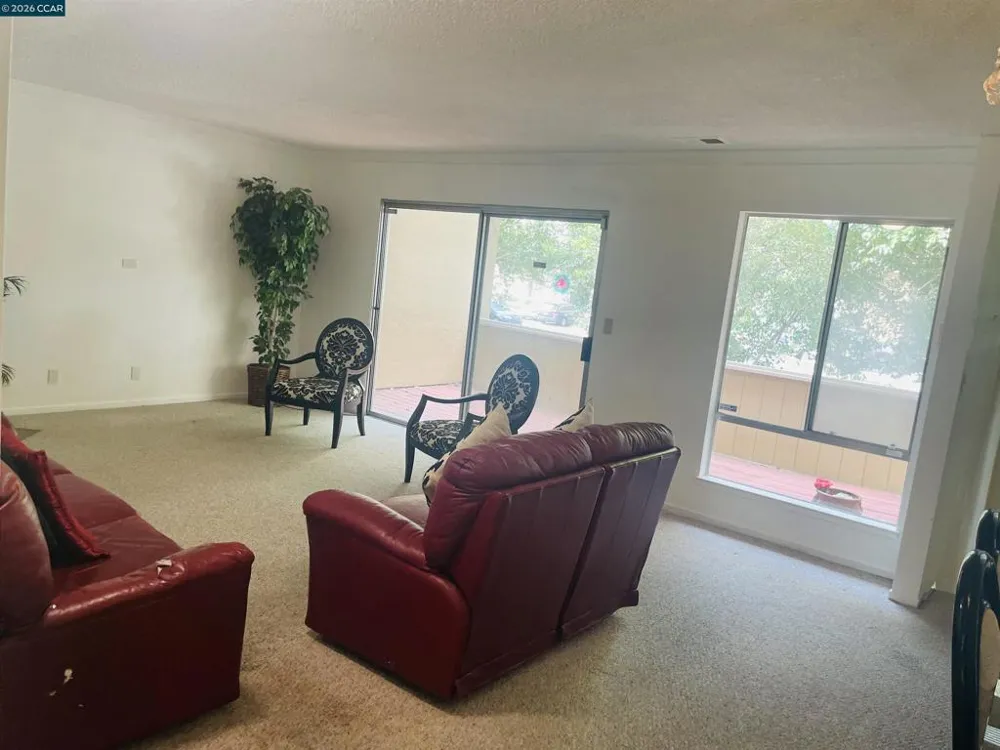2121 Vale Rd #15 San Pablo, CA 94806