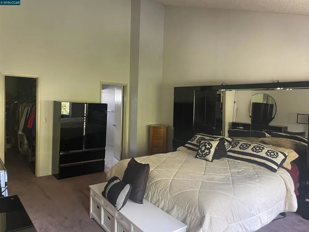 2121 Vale Rd #15 San Pablo, CA 94806