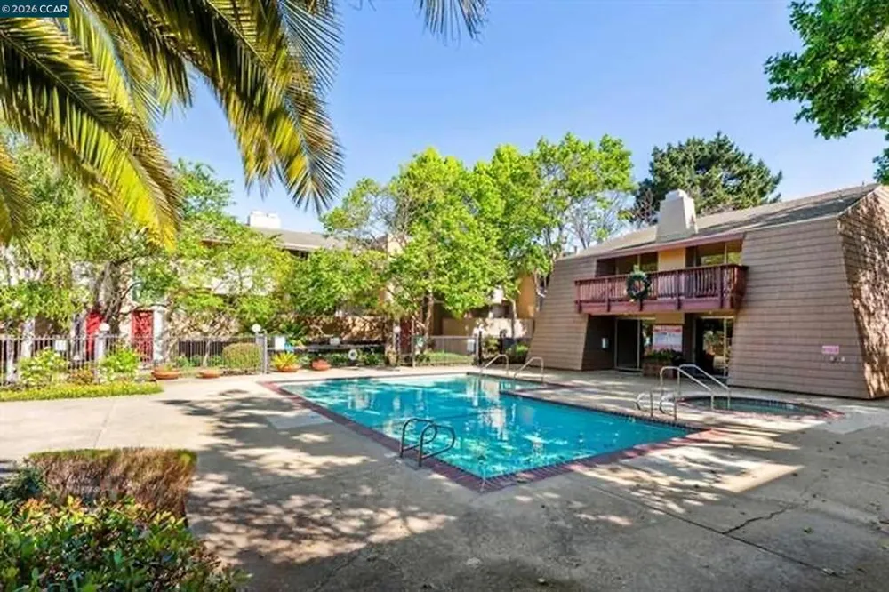 2121 Vale Rd #15 San Pablo, CA 94806