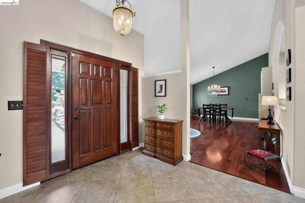 231 Sutter View Ct Sutter Creek, CA 95685