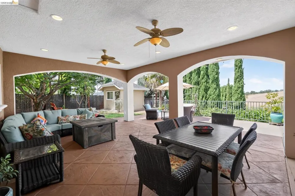 231 Sutter View Ct Sutter Creek, CA 95685