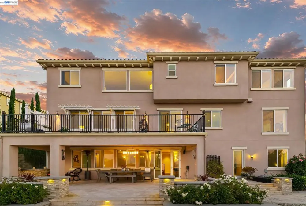 3182 Ashbourne Cir San Ramon, CA 94583