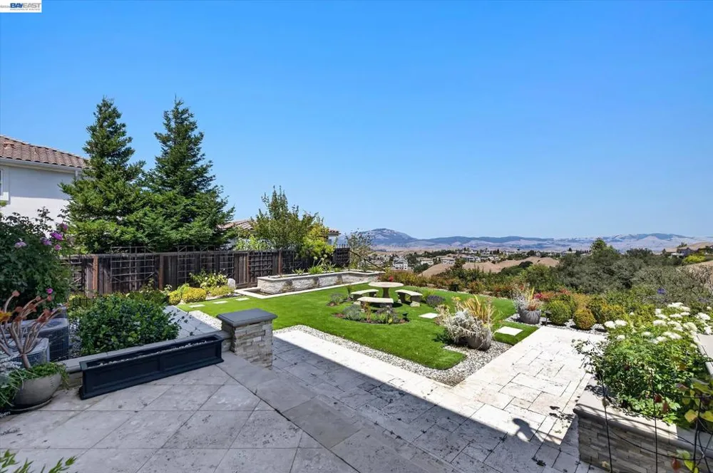 3182 Ashbourne Cir San Ramon, CA 94583