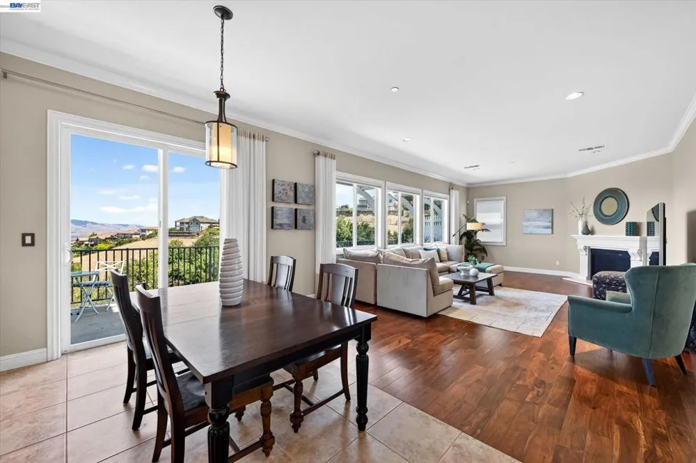 3182 Ashbourne Cir San Ramon, CA 94583