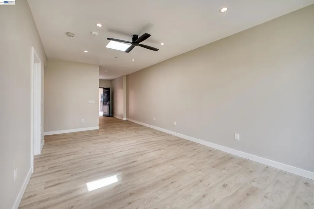 4202 Telegraph Ave Oakland, CA 94609