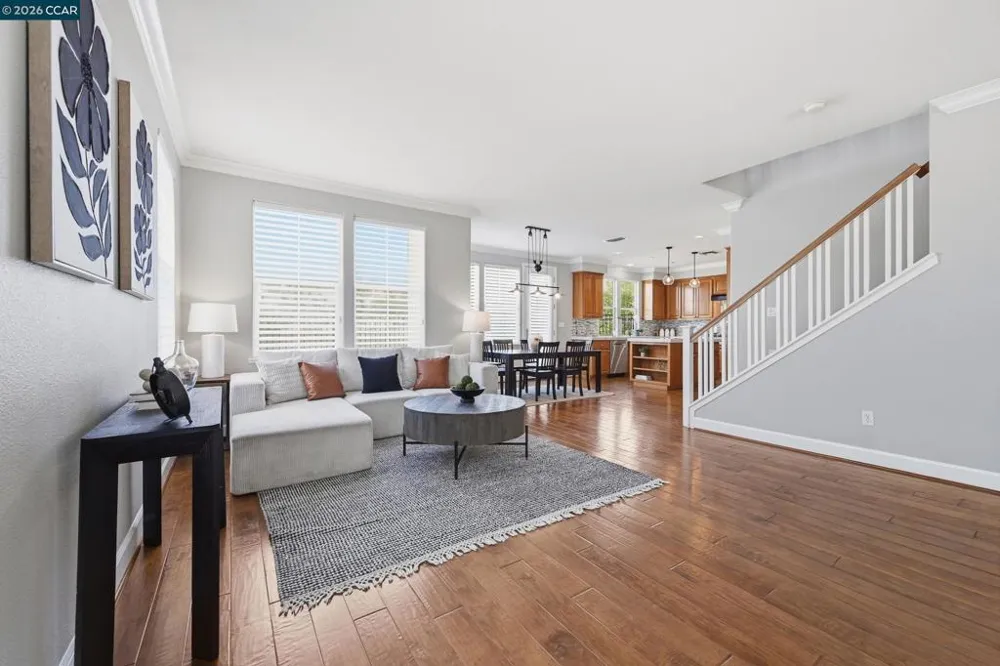 6122 Ashwell Way Vallejo, CA 94591