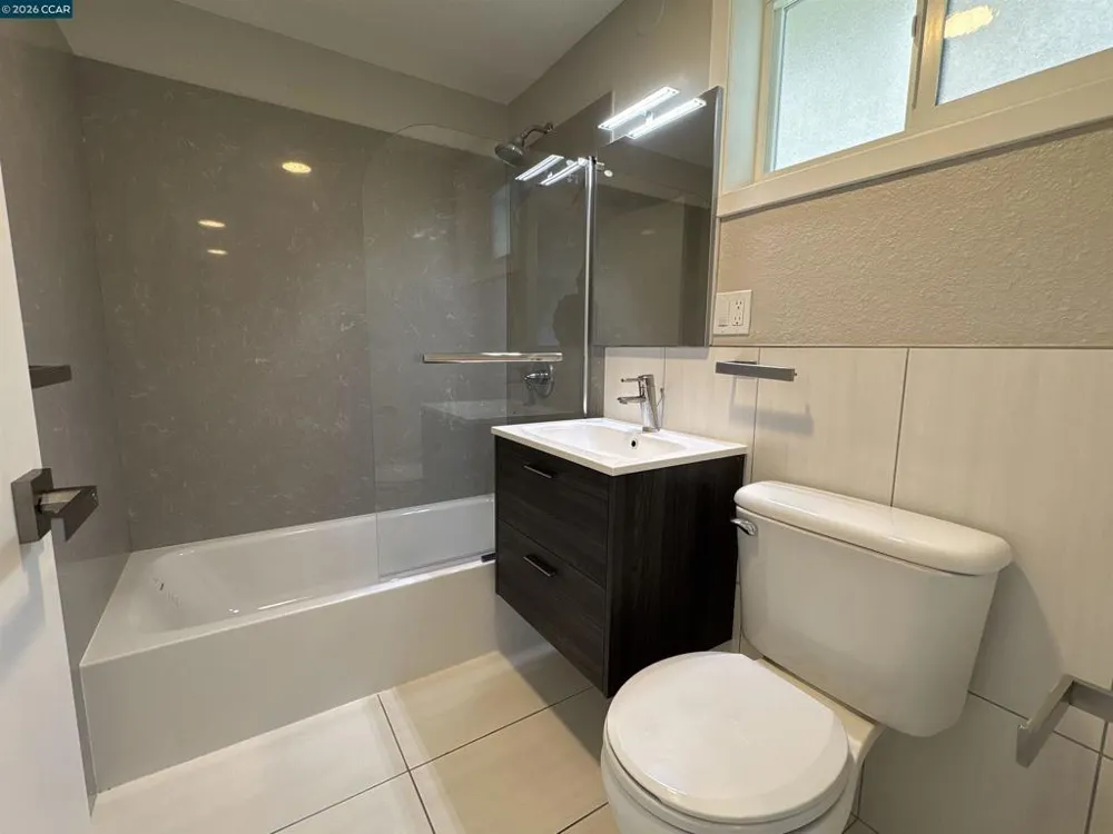 785 Taft Ave #10 Albany, CA 94706