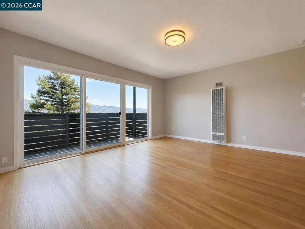 785 Taft Ave #10 Albany, CA 94706