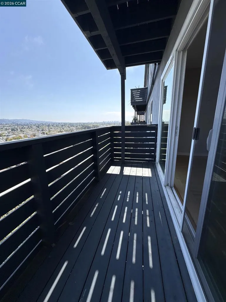 785 Taft Ave #10 Albany, CA 94706