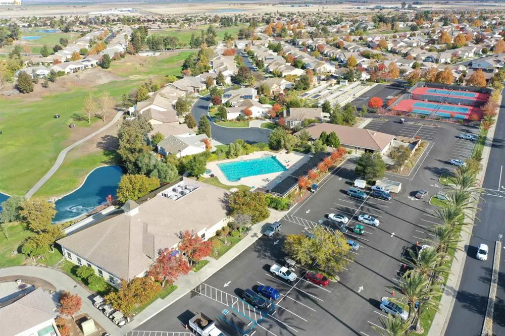 609 Twin Lakes Ln Rio Vista, CA 94571