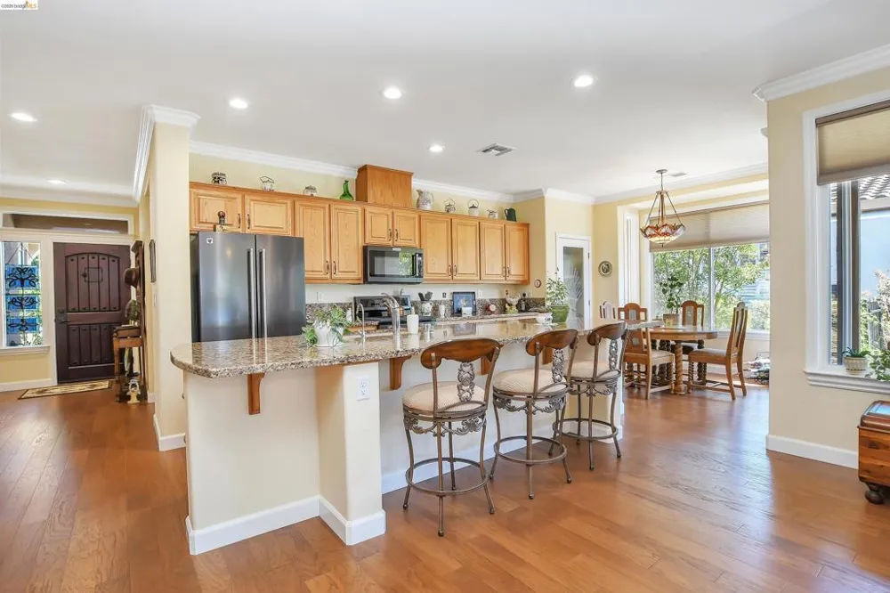 609 Twin Lakes Ln Rio Vista, CA 94571