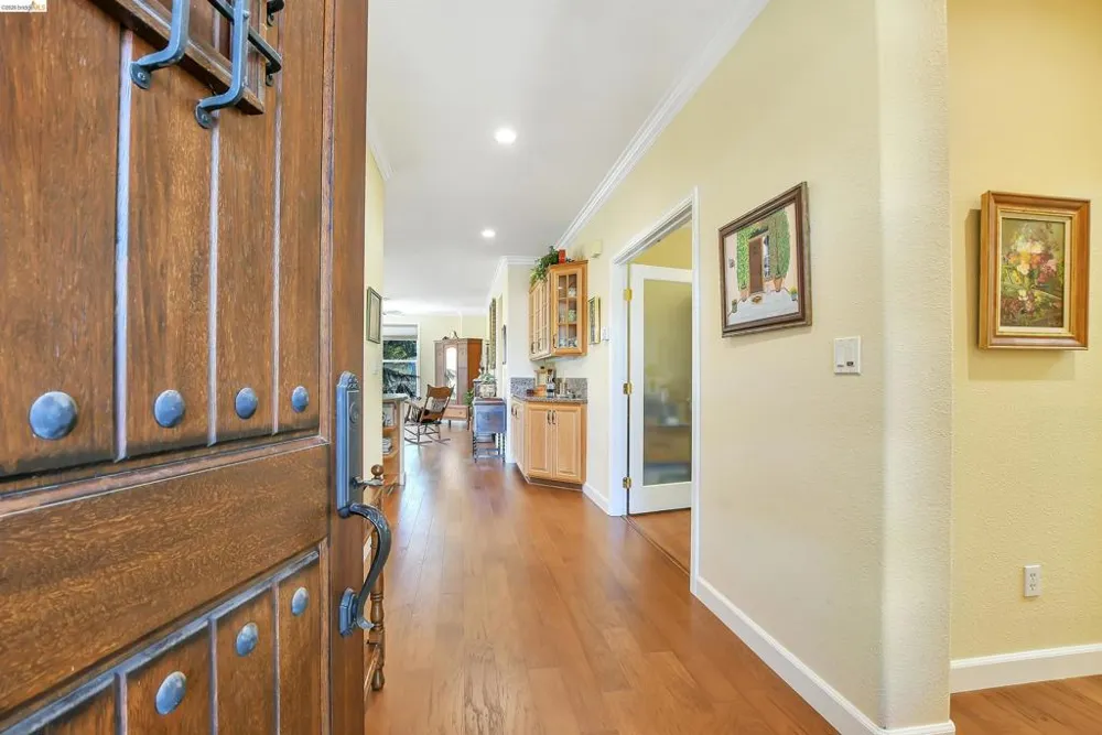 609 Twin Lakes Ln Rio Vista, CA 94571