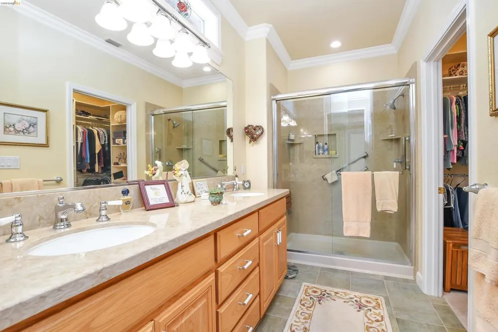 609 Twin Lakes Ln Rio Vista, CA 94571