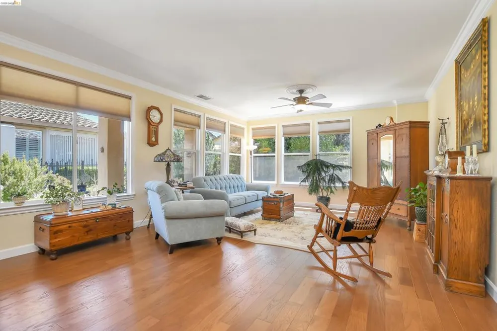 609 Twin Lakes Ln Rio Vista, CA 94571