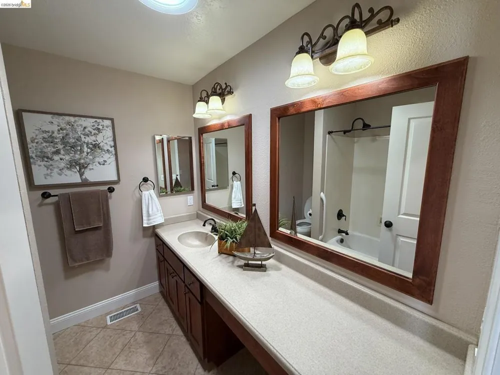 381 Discovery Bay Blvd Discovery Bay, CA 94505