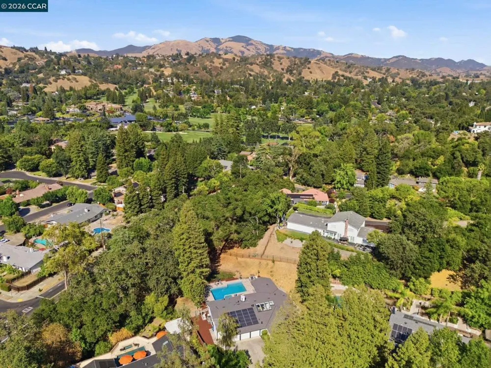 2169 Nelda Way Alamo, CA 94507