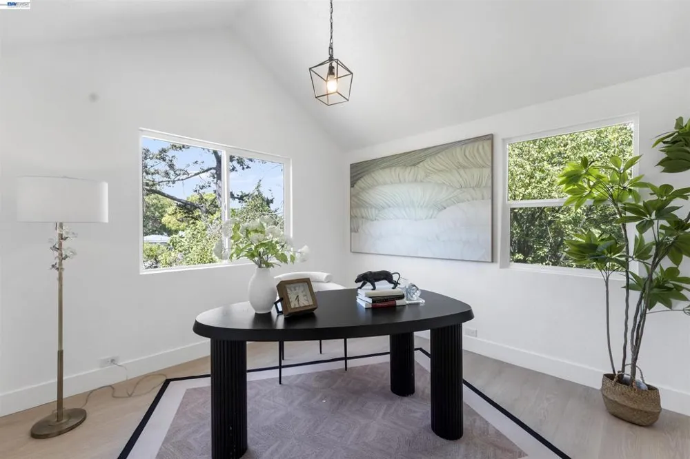 1818 Milvia St Berkeley, CA 94709