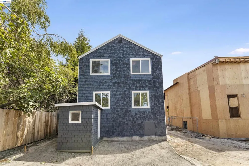 1818 Milvia St Berkeley, CA 94709