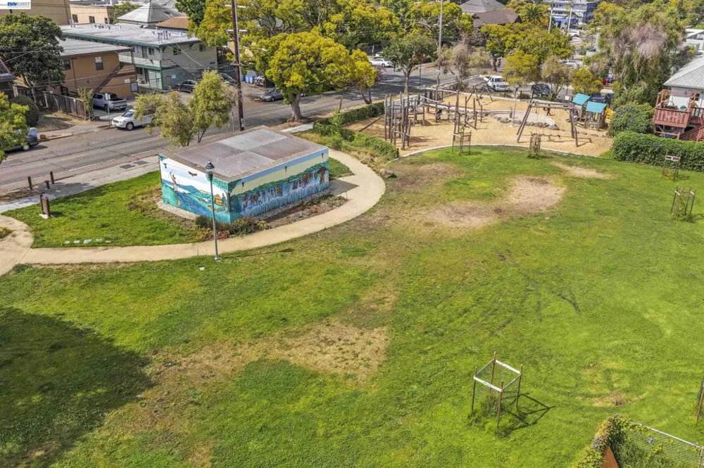 1818 Milvia St Berkeley, CA 94709