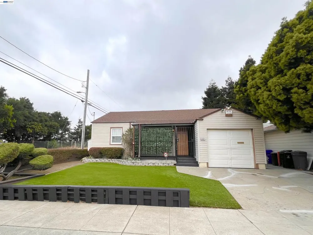 5401 Solano Ave Richmond, CA 94805