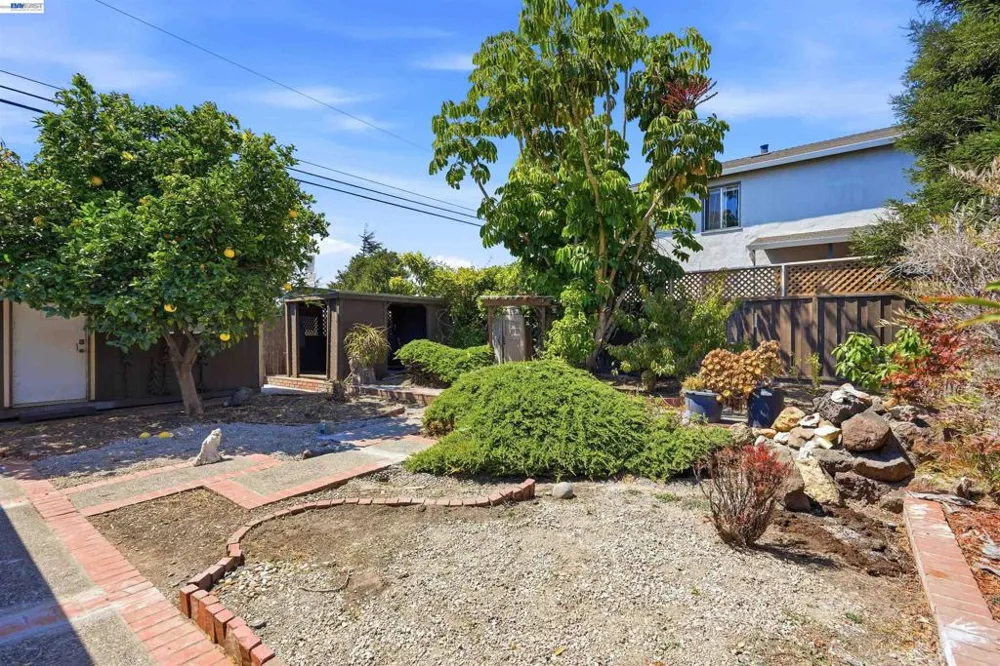 5401 Solano Ave Richmond, CA 94805