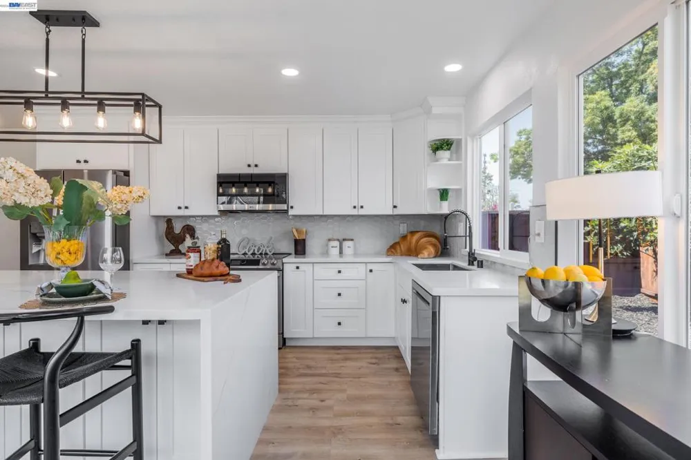 33457 Caliban Dr Fremont, CA 94555