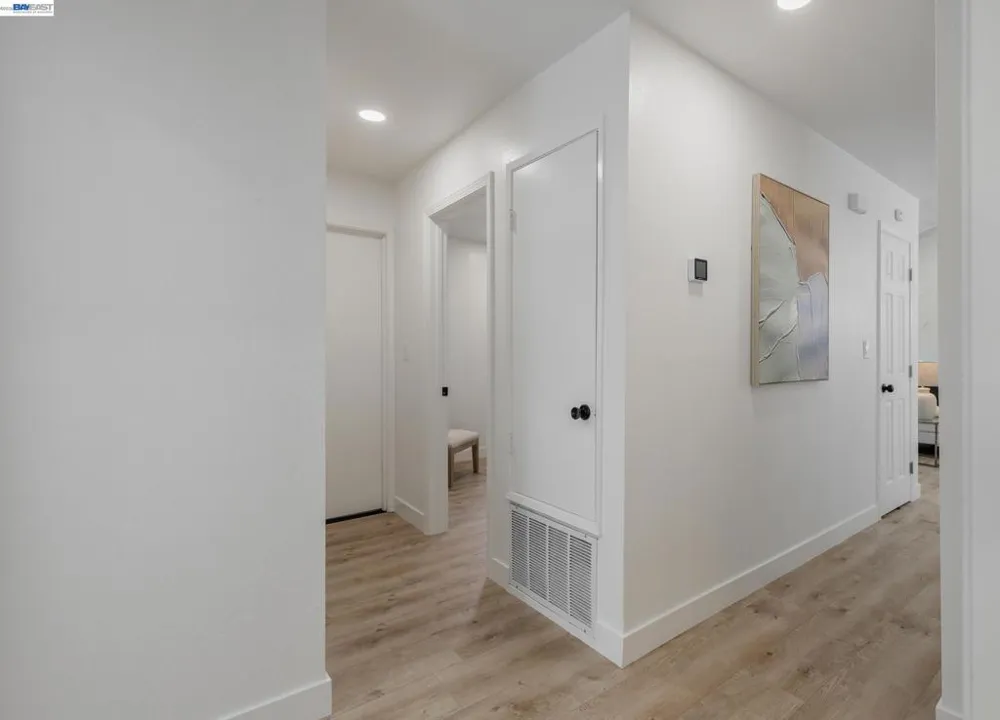 33457 Caliban Dr Fremont, CA 94555