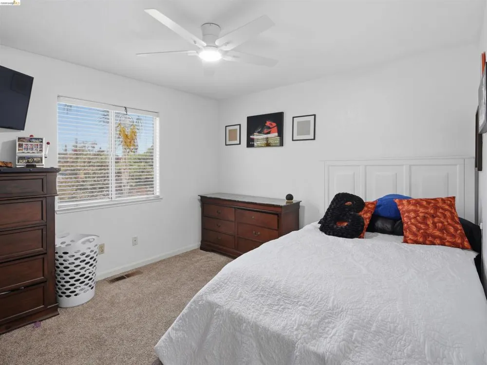 1529 Thistle Court Oakley, CA 94561
