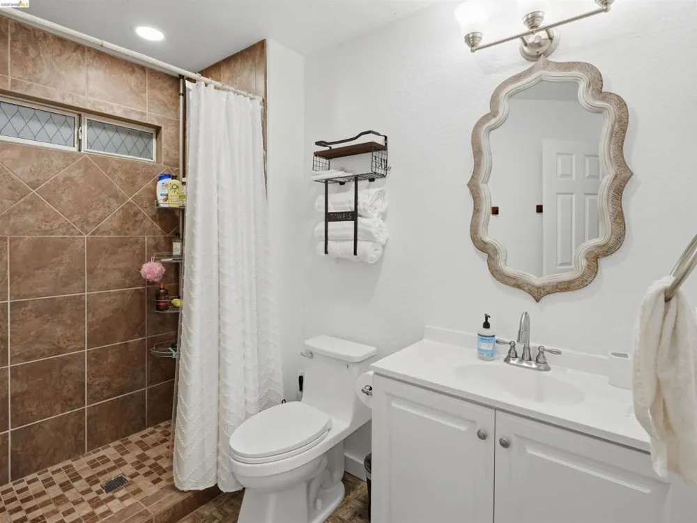 1529 Thistle Court Oakley, CA 94561