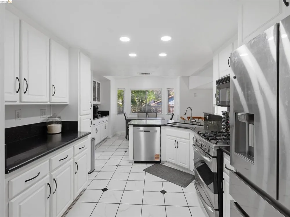 1529 Thistle Court Oakley, CA 94561