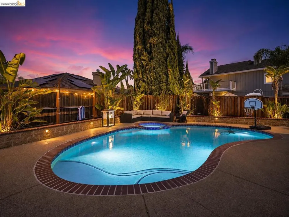 1529 Thistle Court Oakley, CA 94561